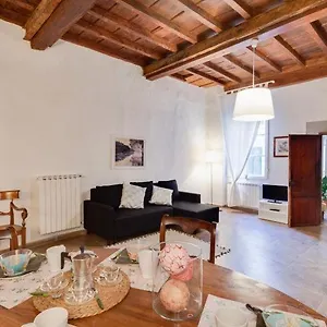 Medici Tower Apartment